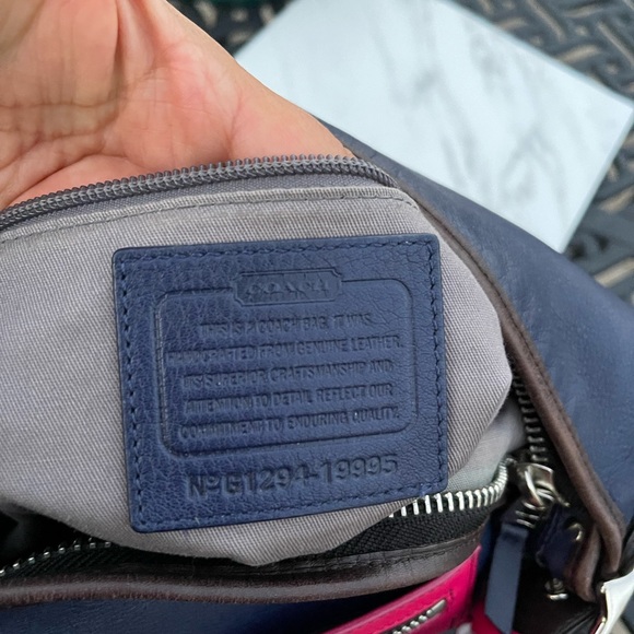 Coach crossbody tri color purse - Picture 7 of 12